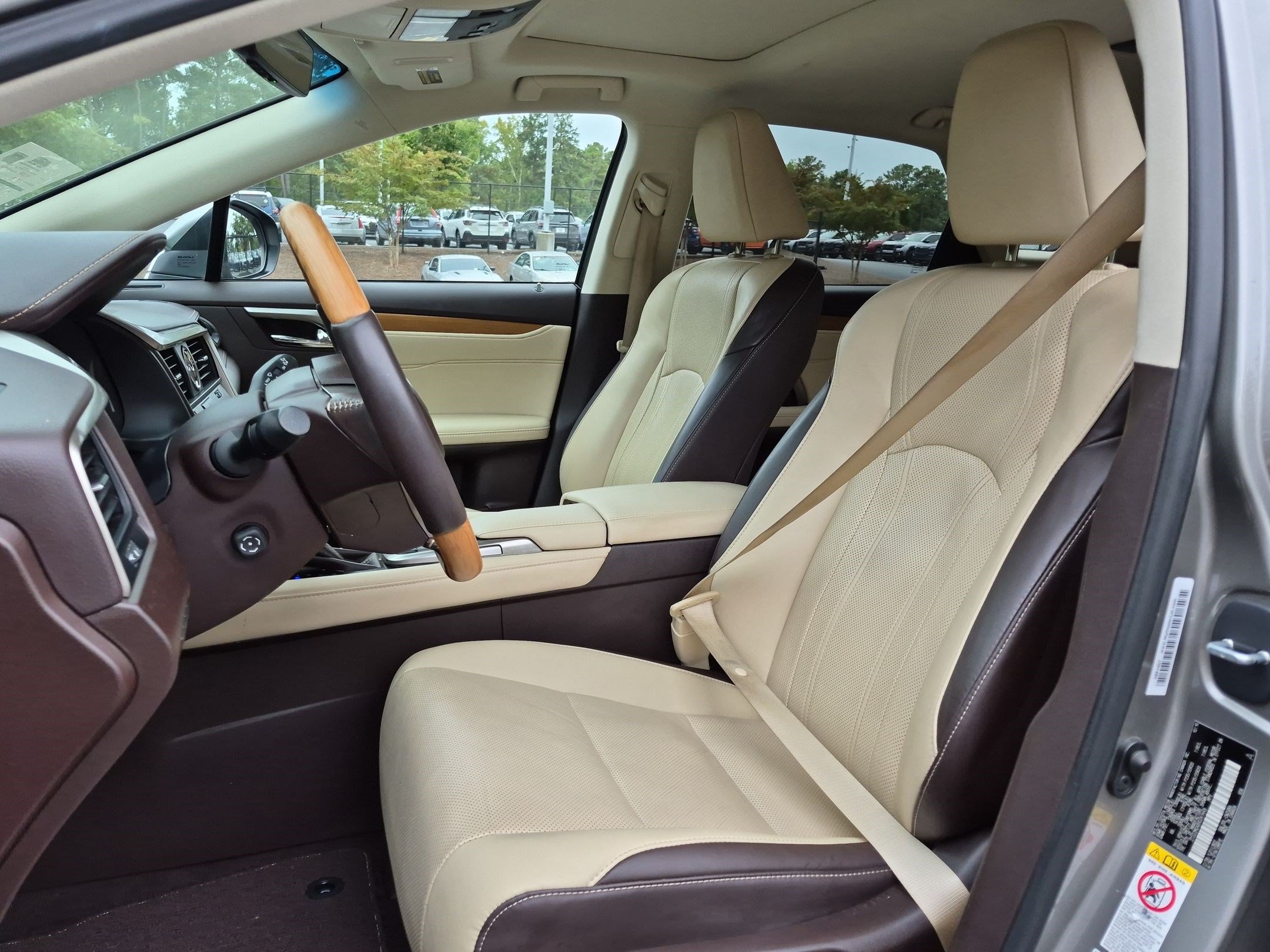 Used 2017 Lexus RX 350 FWD image 12