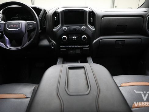 Used 2021 GMC Sierra 1500 AT4 w/ AT4 Preferred Package AWD/4WD image 13