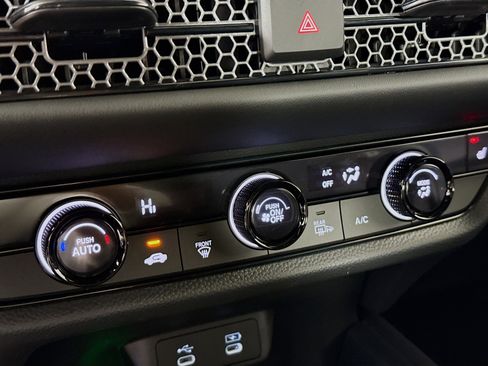 New 2026 Honda HR-V Sport image 17