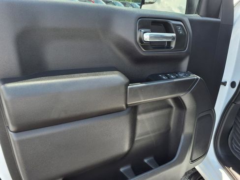 Used 2024 Chevrolet Silverado 1500 Custom Trail Boss image 11