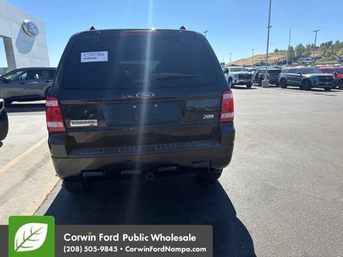 Used 2011 Ford Escape XLT w/ 202A Rapid Spec Order Code AWD/4WD image 6