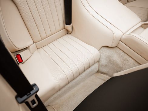 Used 2016 Aston Martin DB9 GT image 65