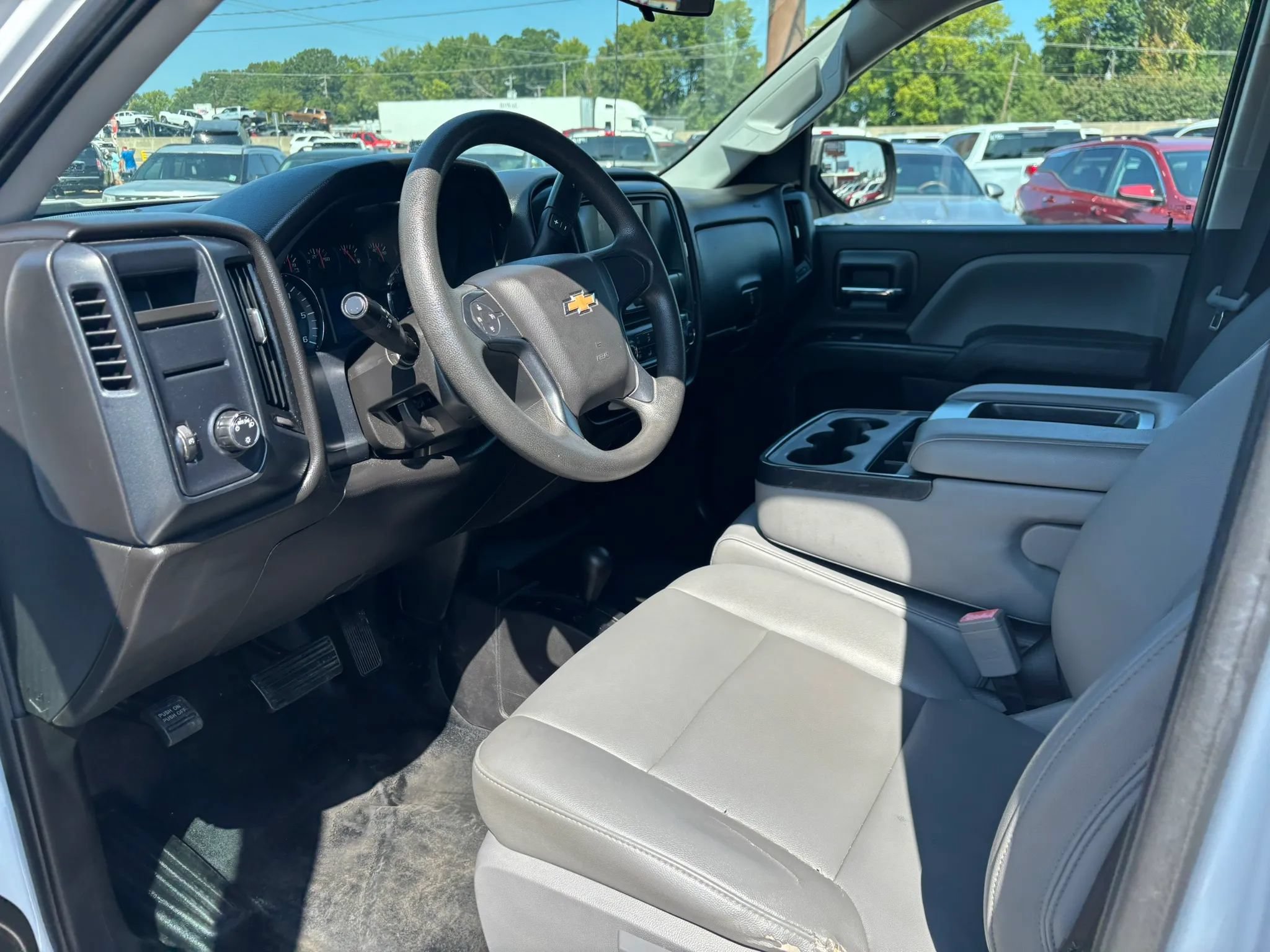 Used 2018 Chevrolet Silverado 1500 W/T w/ WT Convenience Package AWD/4WD image 11