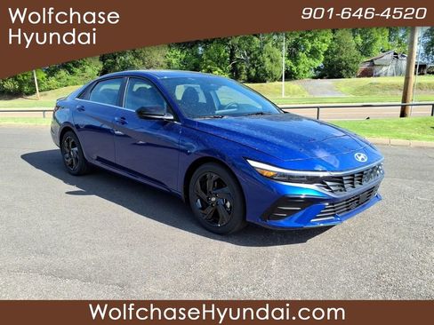 New 2026 Hyundai Elantra SEL Sport Premium FWD image 7