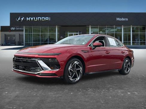 Certified 2026 Hyundai Sonata SEL FWD image 1