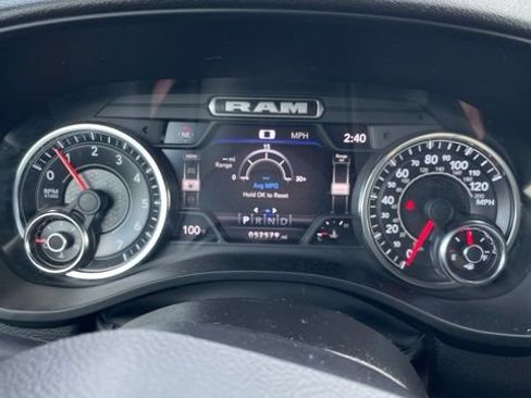 Used 2022 RAM 1500 Big Horn AWD/4WD image 13