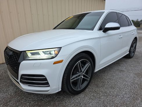 Used 2018 Audi SQ5 Premium Plus w/ Navigation Package AWD/4WD image 15