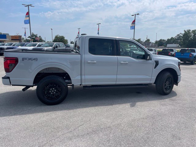 New 2026 Ford F150 XLT w/ Equipment Group 302A MID AWD/4WD image 17
