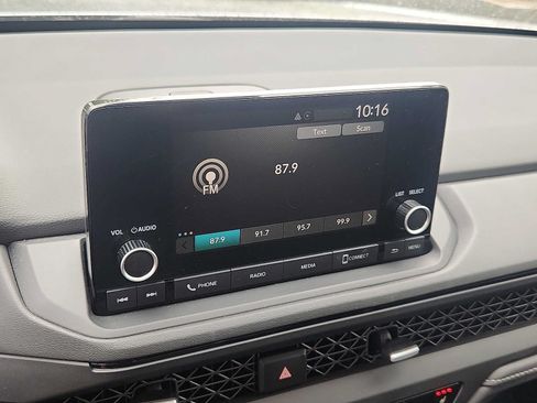 Used 2023 Honda Accord EX image 16