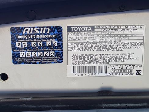 Used 2003 Toyota Land Cruiser w/ Convenience Pkg AWD/4WD image 20