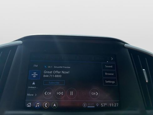 Used 2023 GMC Terrain SLT w/ Infotainment Package II image 23