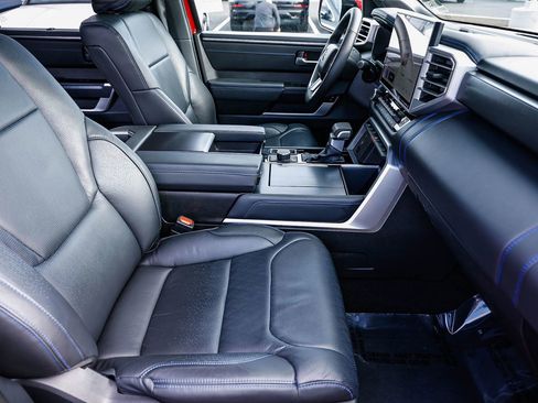 Used 2023 Toyota Sequoia Platinum image 17