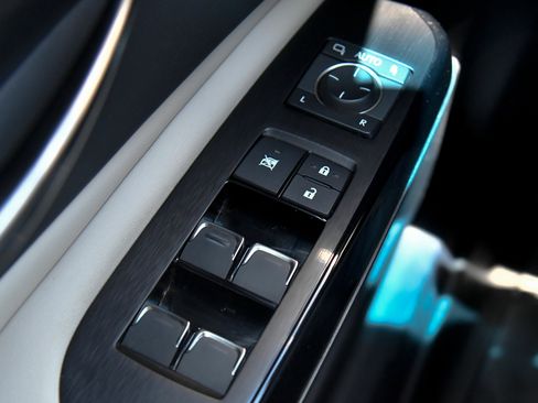 Used 2023 Lexus ES 300h w/ Premium Package FWD image 39
