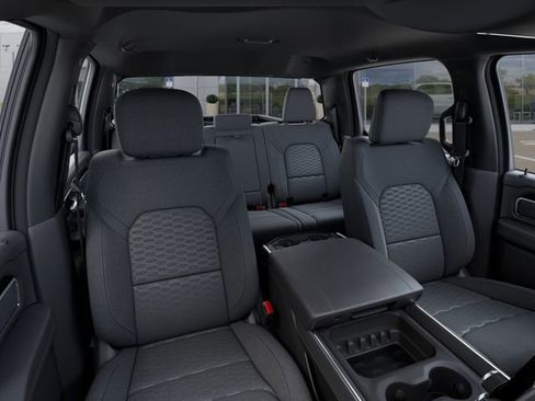 New 2026 RAM 1500 4x4 Crew Cab image 16