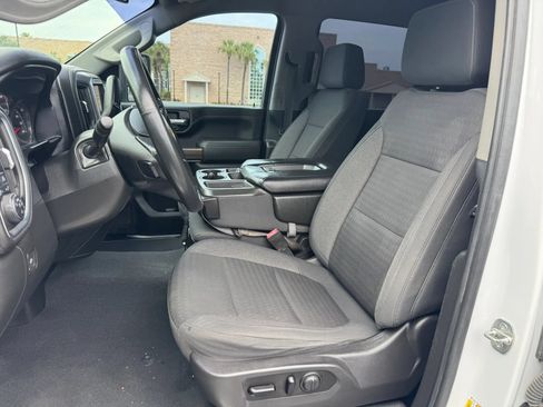 Used 2020 Chevrolet Silverado 2500 LT w/ Texas Edition AWD/4WD image 13