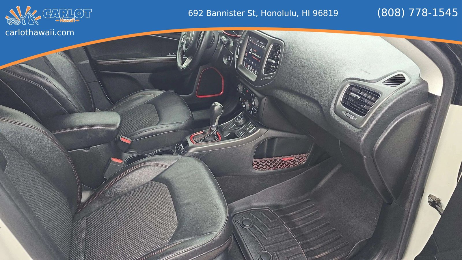 Used 2019 Jeep Cherokee Trailhawk AWD/4WD image 19