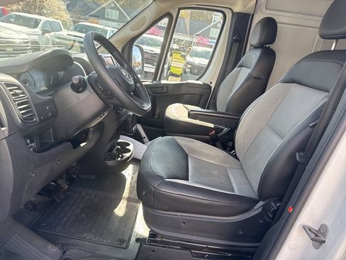 Used 2025 RAM ProMaster 3500 w/ Convenience Group FWD image 20