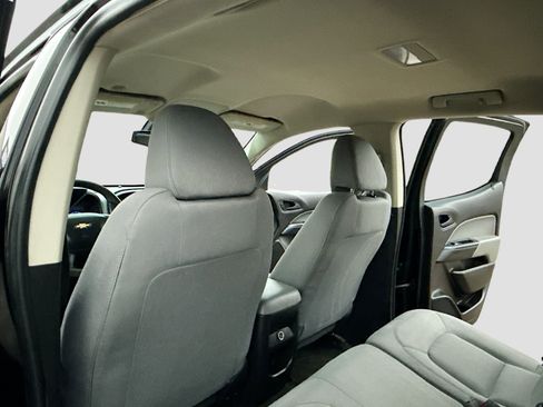 Used 2016 Chevrolet Colorado W/T image 6