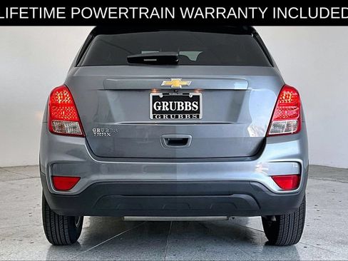 Used 2020 Chevrolet Trax LS w/ Tint and Cruise Package FWD image 5