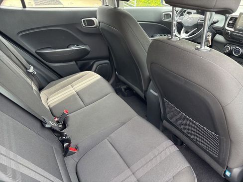 Certified 2023 Hyundai Venue SEL FWD image 14