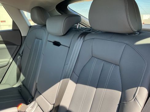 Used 2025 Audi Q5 Prestige image 14