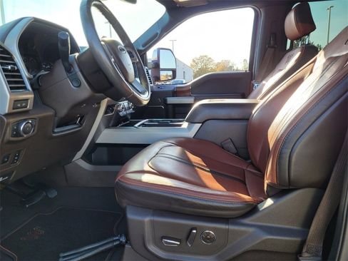 Used 2019 Ford F350 King Ranch w/ King Ranch Ultimate Package image 4