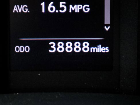 Used 2023 Lexus GX 460 Premium w/ Premium Package image 22