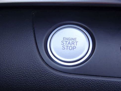 Used 2024 Hyundai Elantra Limited FWD image 40