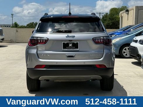 Used 2024 Jeep Compass Limited AWD/4WD image 7