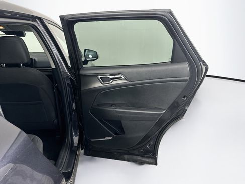 Used 2026 Kia Sportage LX FWD image 30