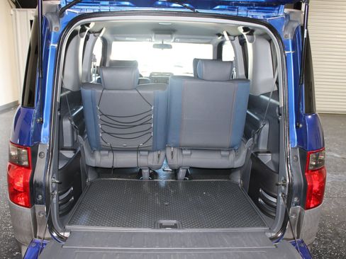 Used 2004 Honda Element EX image 4