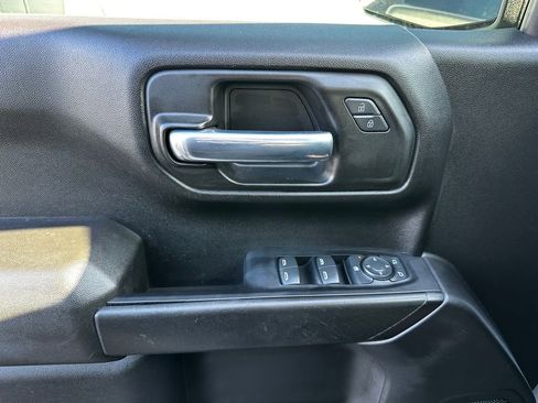 Used 2022 Chevrolet Silverado 1500 Custom image 56