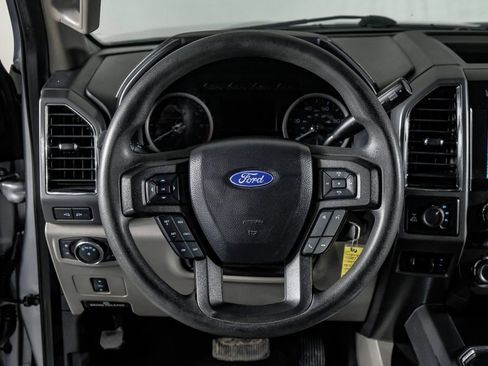 Used 2021 Ford F250 XLT w/ XLT Premium Package image 16