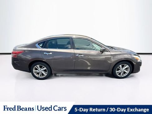 Used 2013 Nissan Altima 2.5 SV FWD image 11