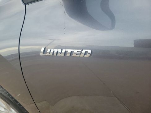 Used 2013 Toyota Highlander Limited image 5