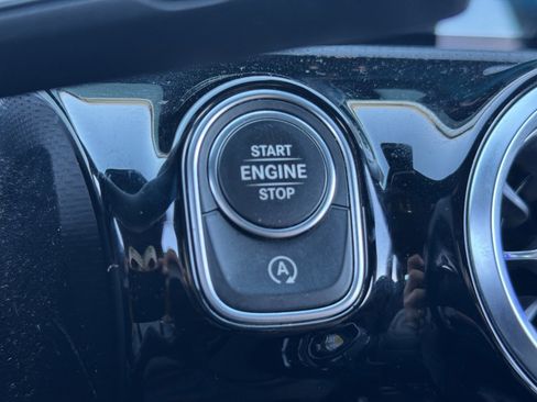 Used 2021 Mercedes-Benz A 35 AMG 4MATIC image 22