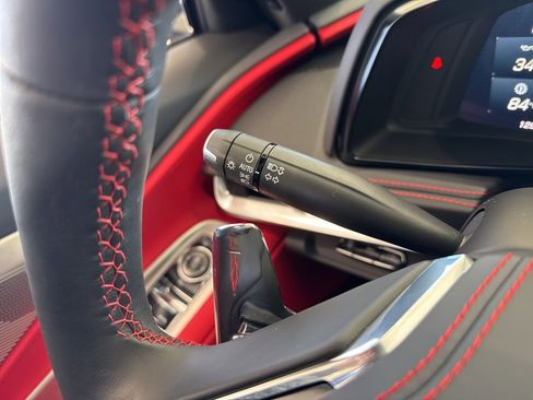 Used 2025 Chevrolet Corvette Stingray Preferred Cpe w/ 2LT image 25