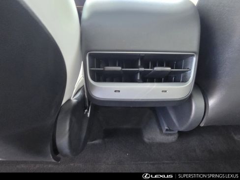 Used 2021 Tesla Model Y Performance image 28