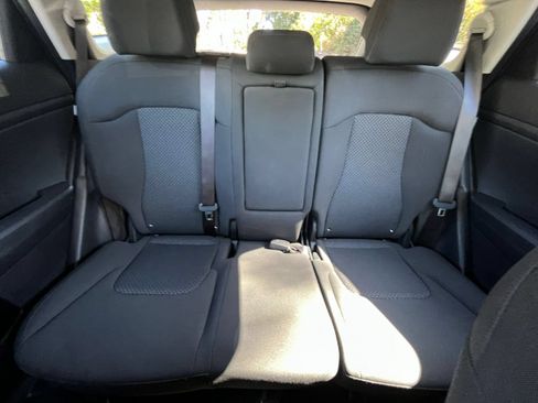 Used 2026 Kia Sportage LX FWD image 38
