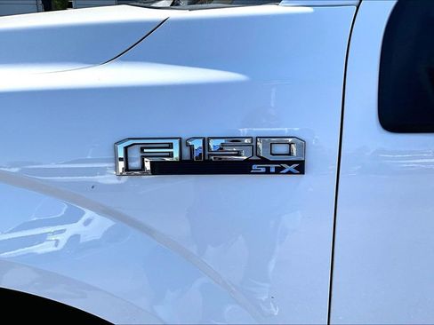 Used 2020 Ford F150 XL w/ Equipment Group 101A Mid image 7