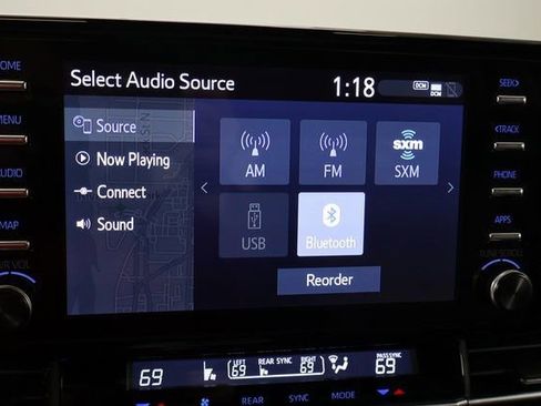 Used 2024 Toyota Sienna Platinum image 22