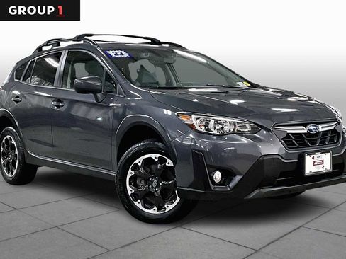 Certified 2023 Subaru Crosstrek 2.0i Premium image 3