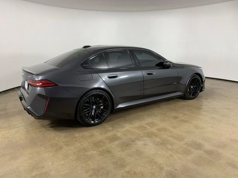 Used 2026 BMW M5 w/ Carbon Package AWD/4WD image 8