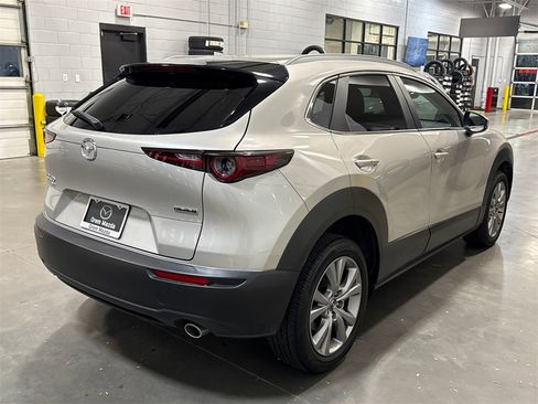 Certified 2023 MAZDA CX-30 AWD 2.5 S w/ Preferred Package image 4