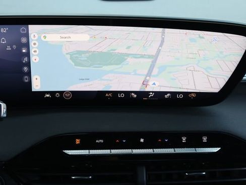 New 2026 Buick Enclave Sport Touring w/ Power Package FWD image 18