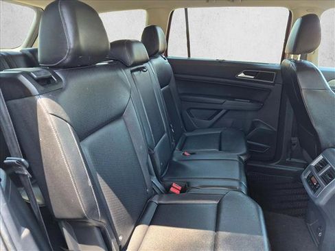 Used 2018 Volkswagen Atlas SE FWD image 18