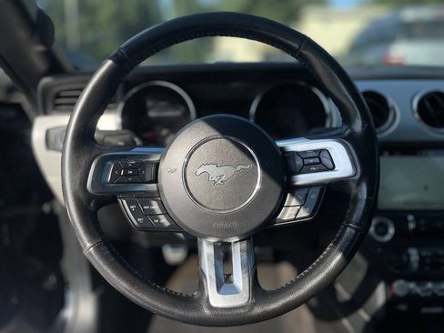 Used 2016 Ford Mustang GT Premium w/ Black Accent Package RWD image 11
