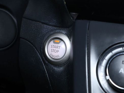 Used 2017 Nissan Sentra SV image 24