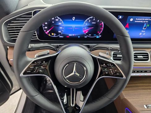 New 2026 Mercedes-Benz GLE 450 4MATIC Coupe image 13