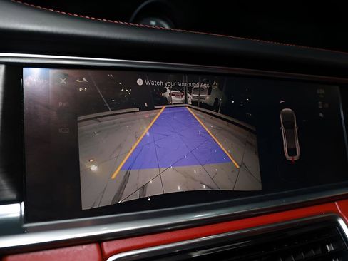 Used 2023 Porsche Panamera 4 Platinum Edition image 32